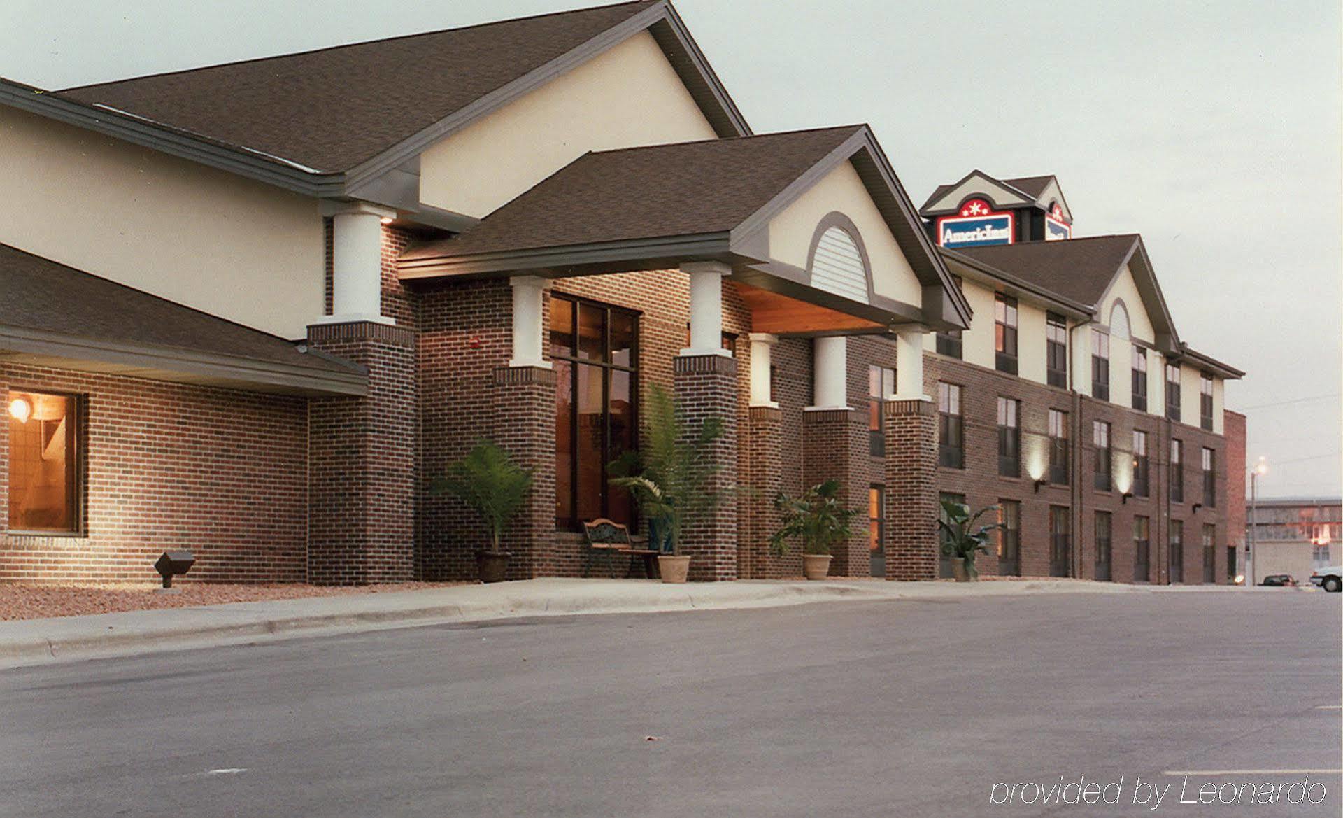 Americinn By Wyndham Ottumwa Extérieur photo